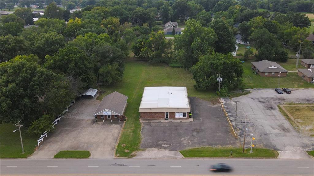 605 W Saint John Street Property Photo 3