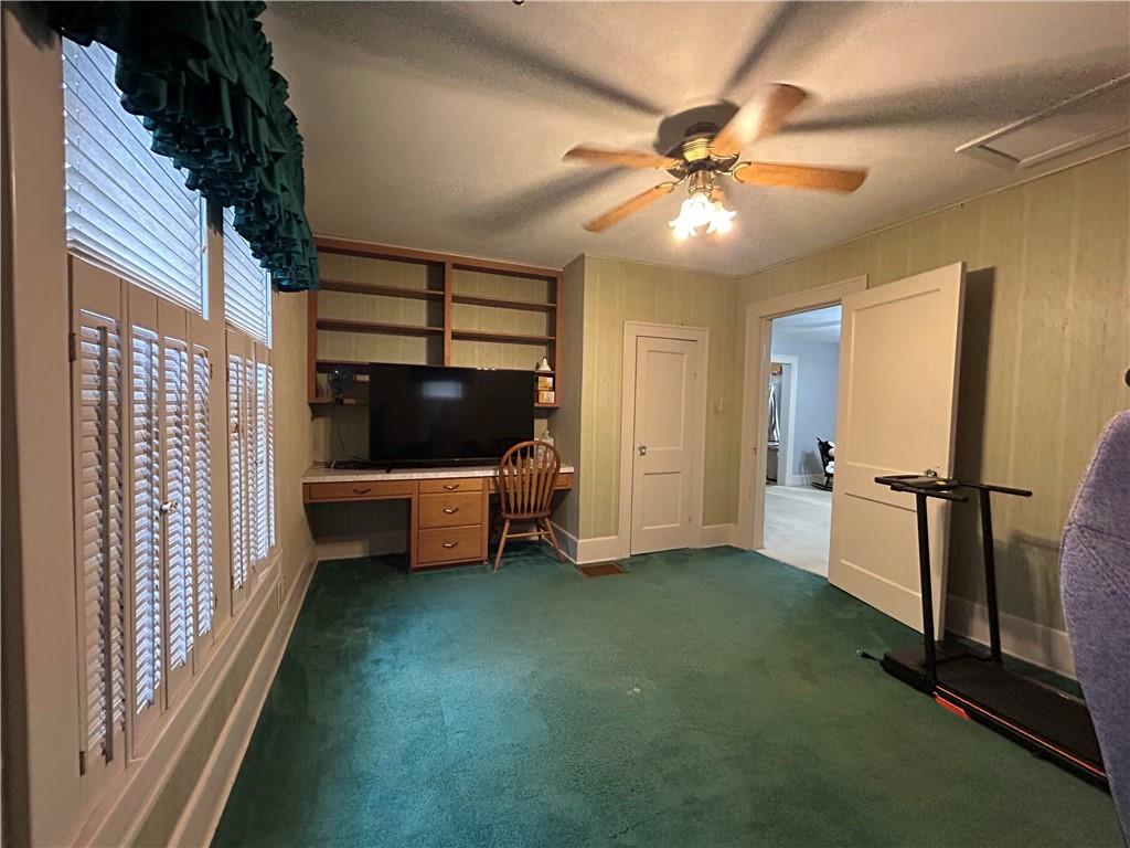 1202 S Main Street Property Photo 15