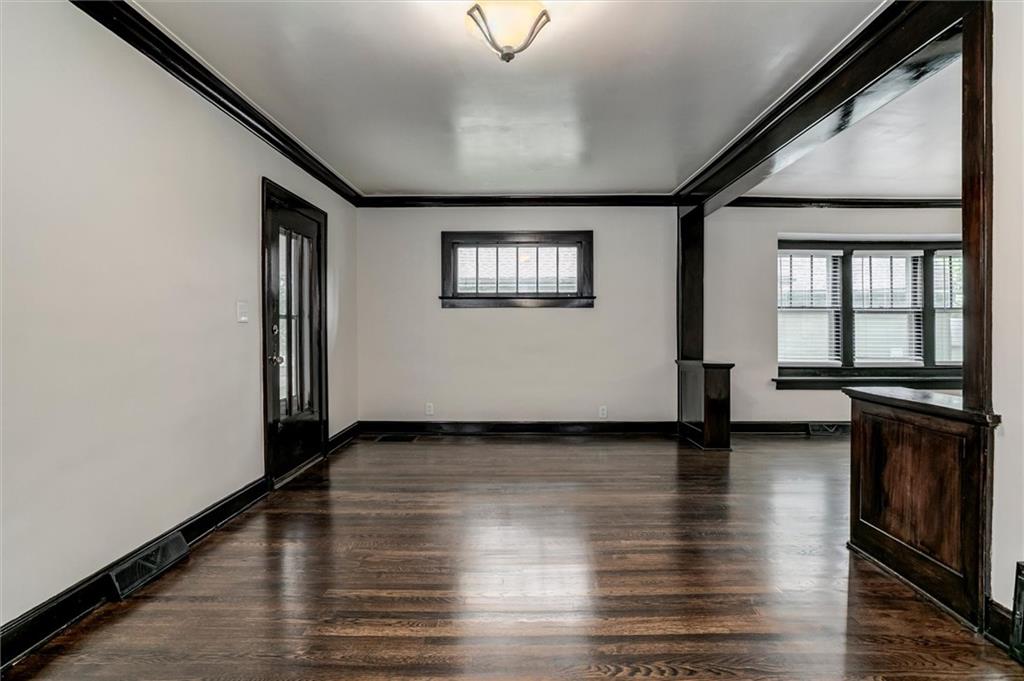 4206 Bell Street Property Photo 3