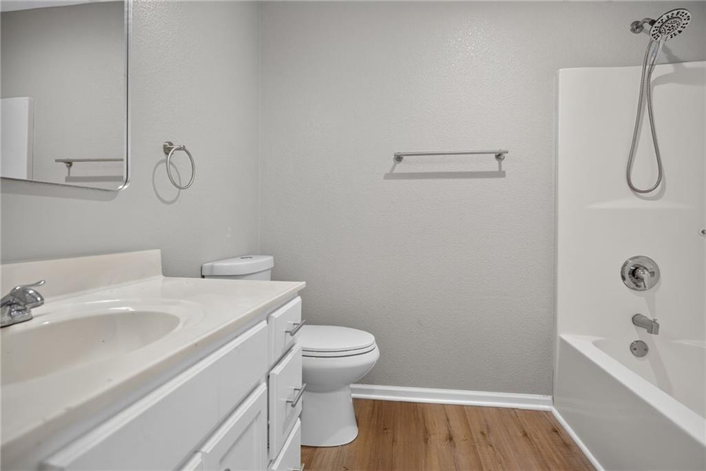 1709 Chadwick Cove Property Photo 26