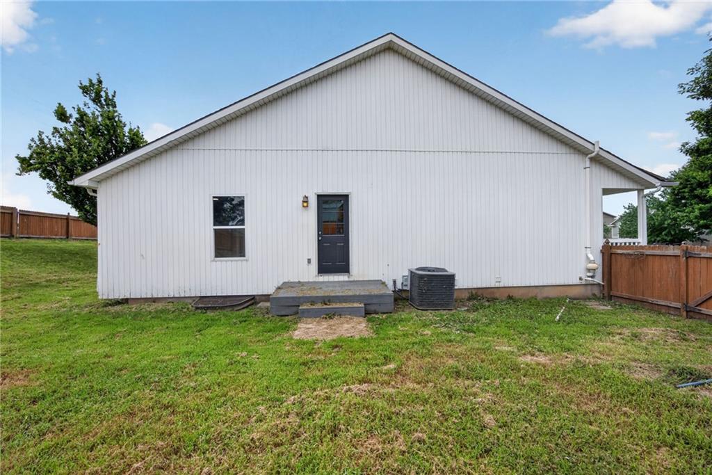 1709 Chadwick Cove Property Photo 37
