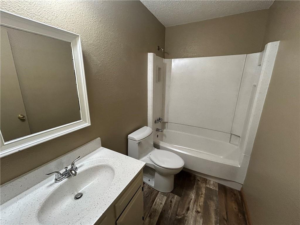 4108 - 4110 Crackerneck Road Property Photo 10