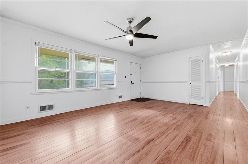 10936 Myrtle Avenue Property Photo 15