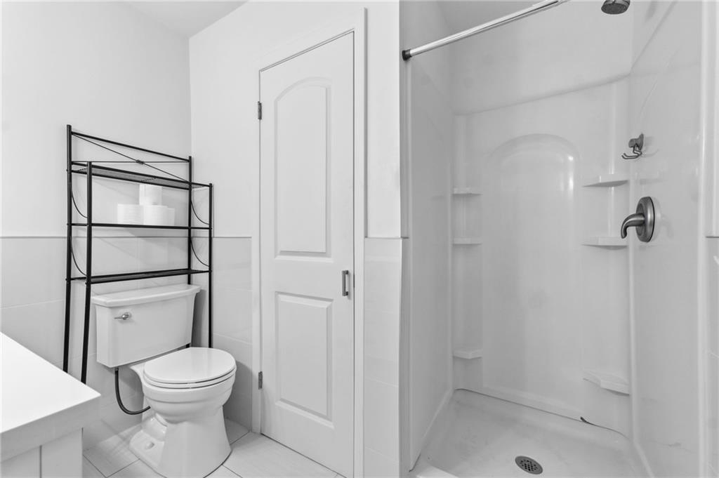 10936 Myrtle Avenue Property Photo 20