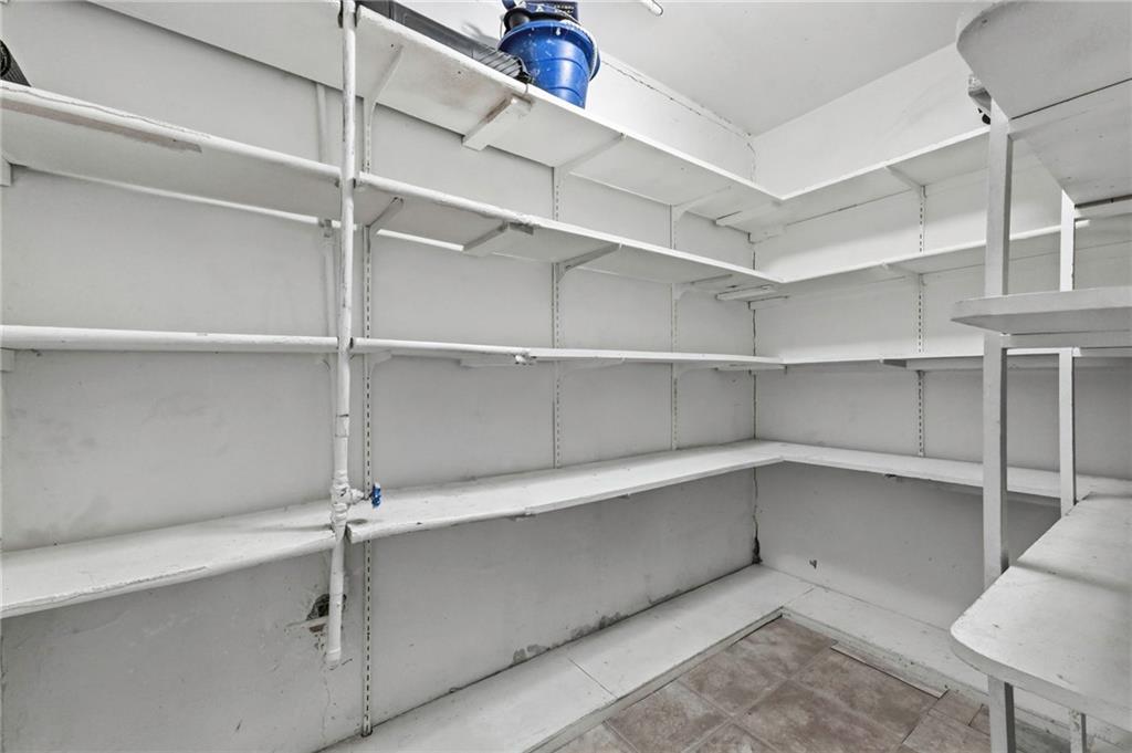 10936 Myrtle Avenue Property Photo 33