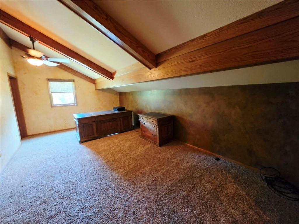 1072 E 610th Avenue Property Photo 19
