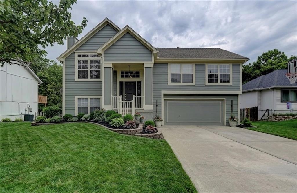 900 SW Daney Drive