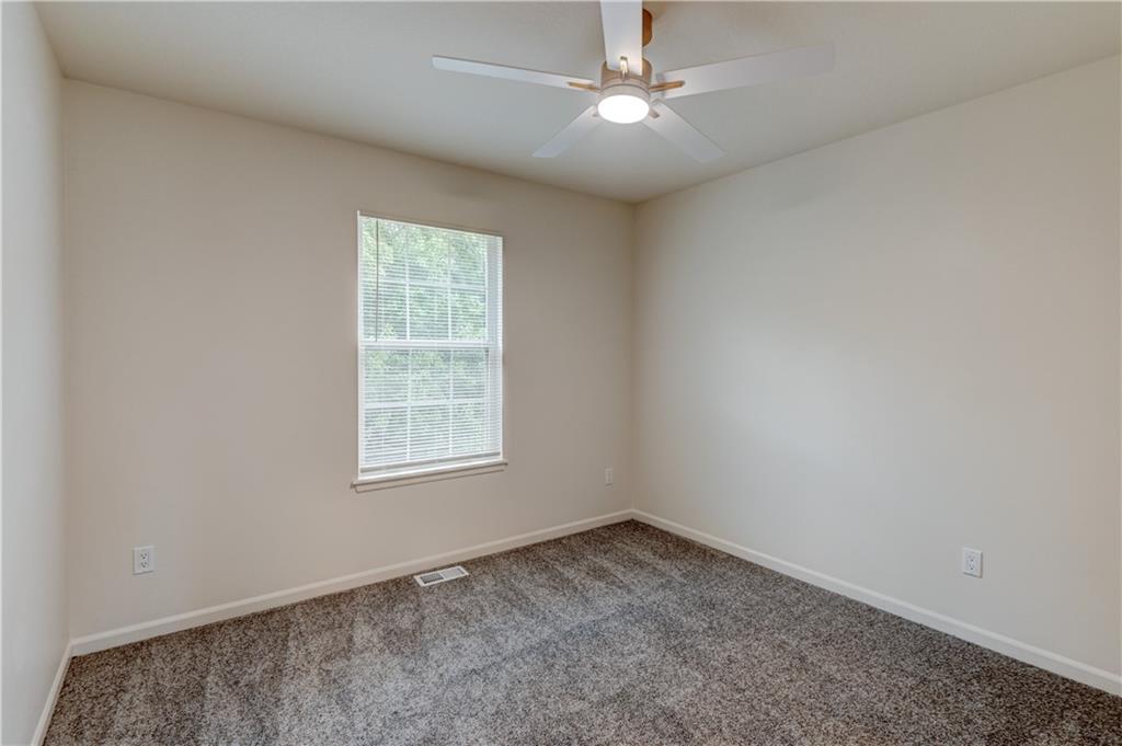 900 Sw Daney Drive Property Photo 12