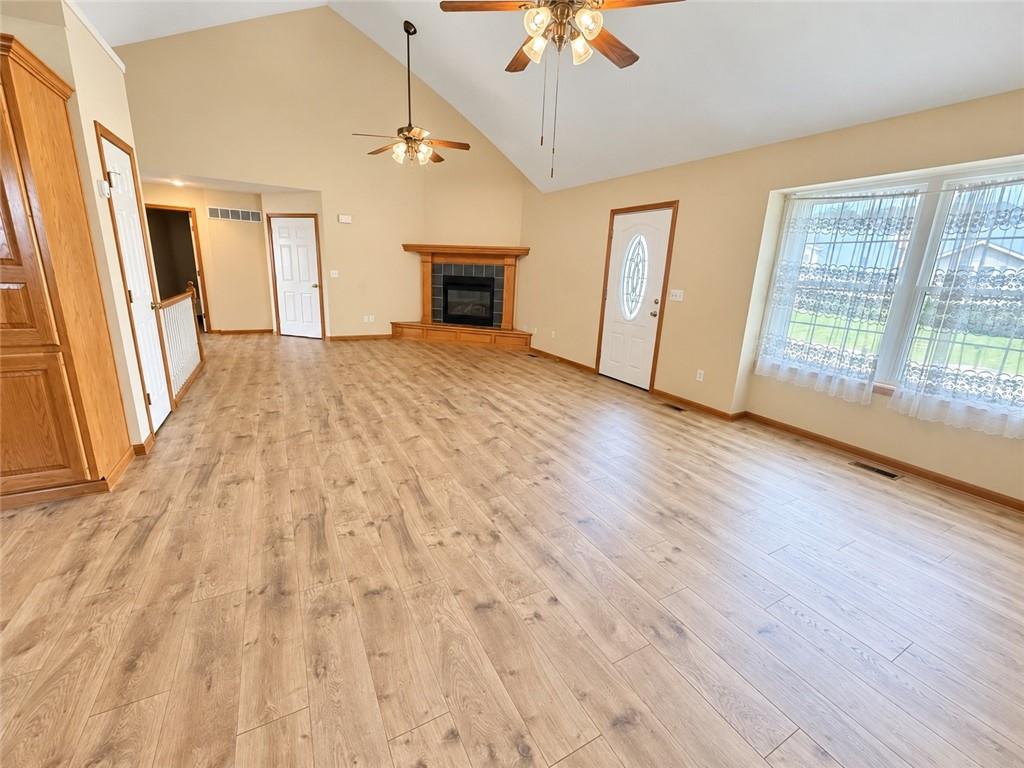 809 SW Graystone Drive