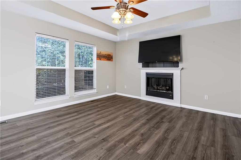 1309 Cloverleaf Court Property Photo 4