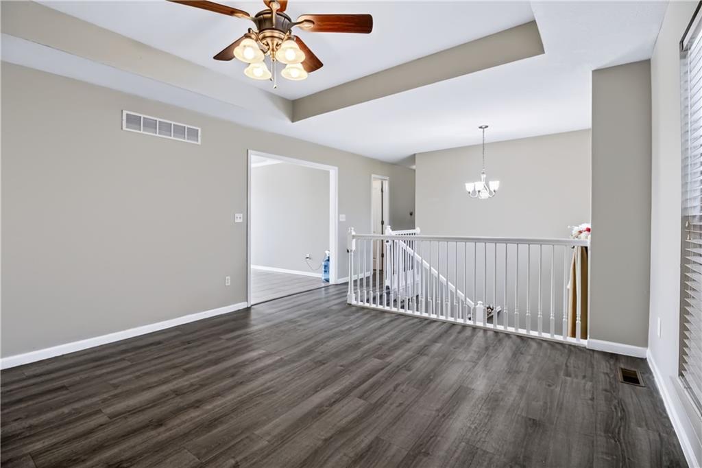 1309 Cloverleaf Court Property Photo 6