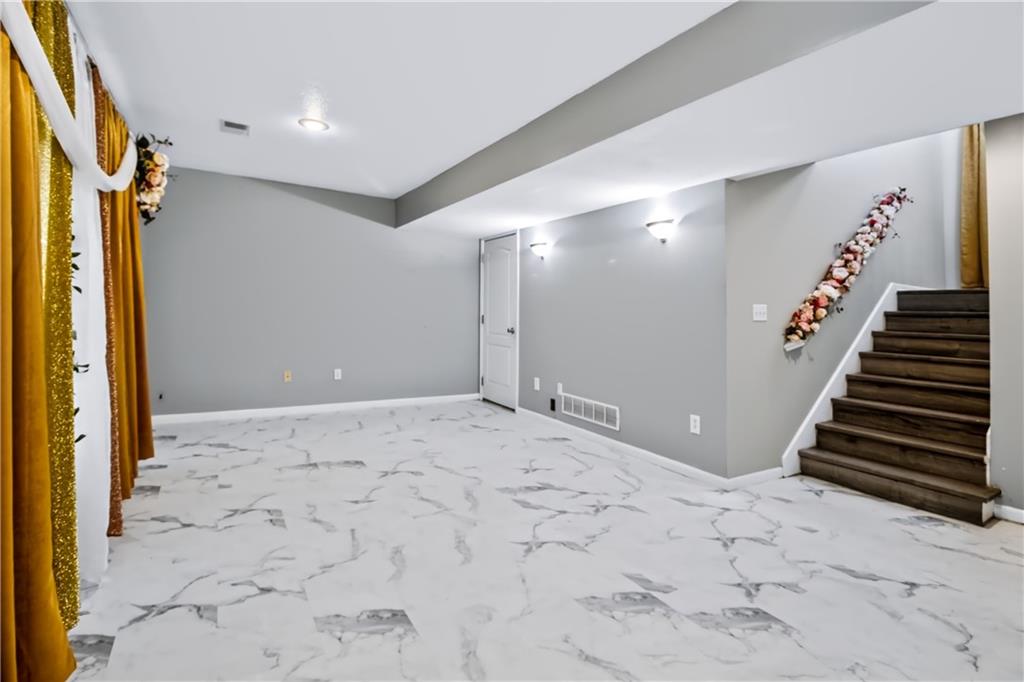 1309 Cloverleaf Court Property Photo 28