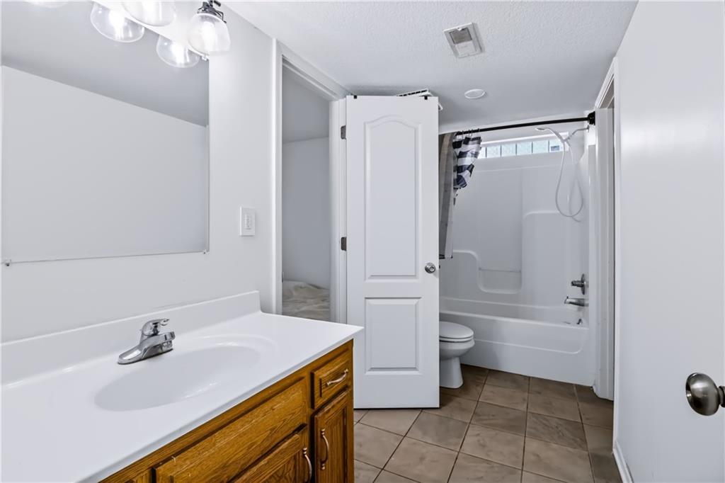1309 Cloverleaf Court Property Photo 32