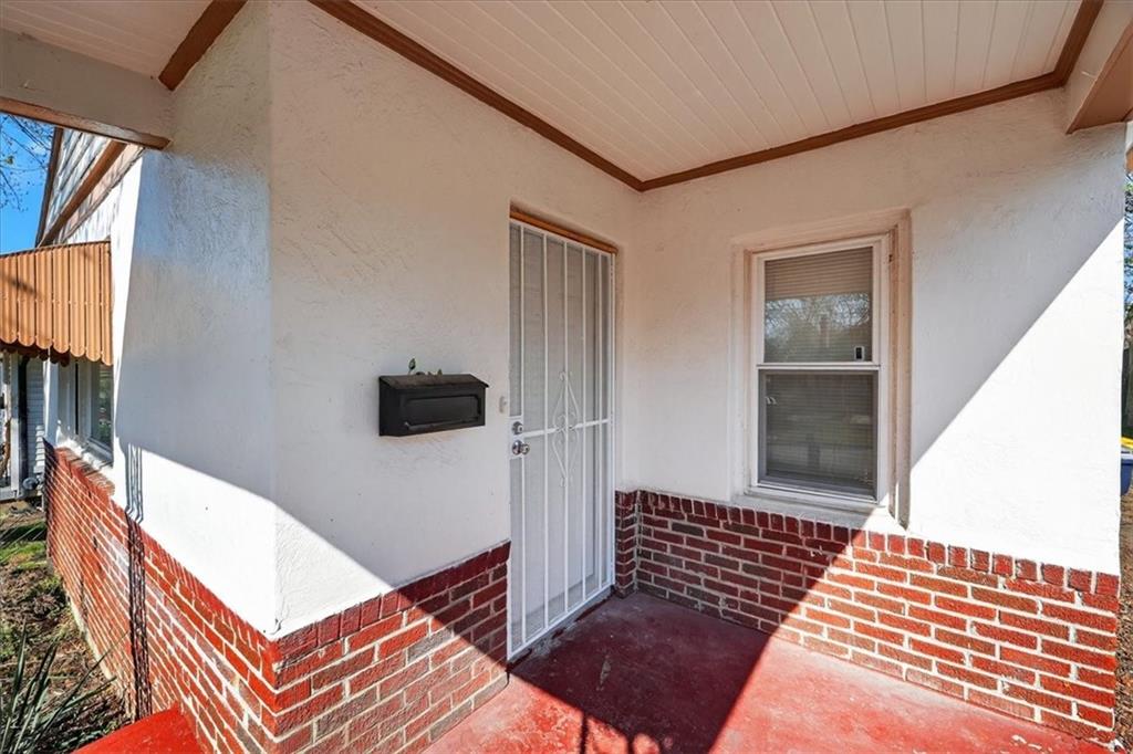 7205 Wabash Avenue Property Photo 4