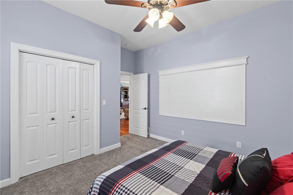 105 S Maple Street Property Photo 19