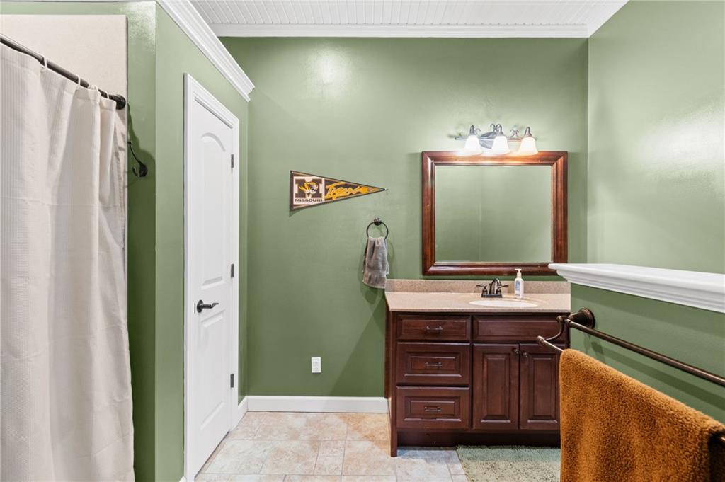 105 S Maple Street Property Photo 25