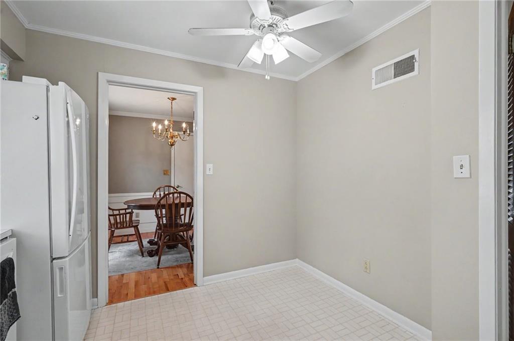 1625 S Orchard Drive Property Photo 11