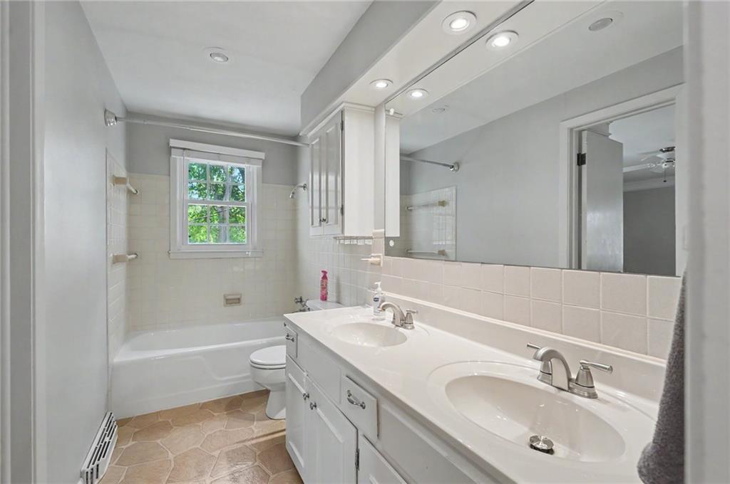 1625 S Orchard Drive Property Photo 15