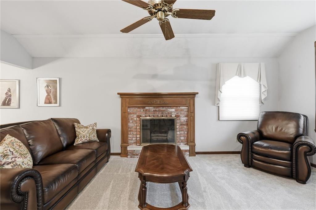 3411 Seminole Drive Property Photo 7