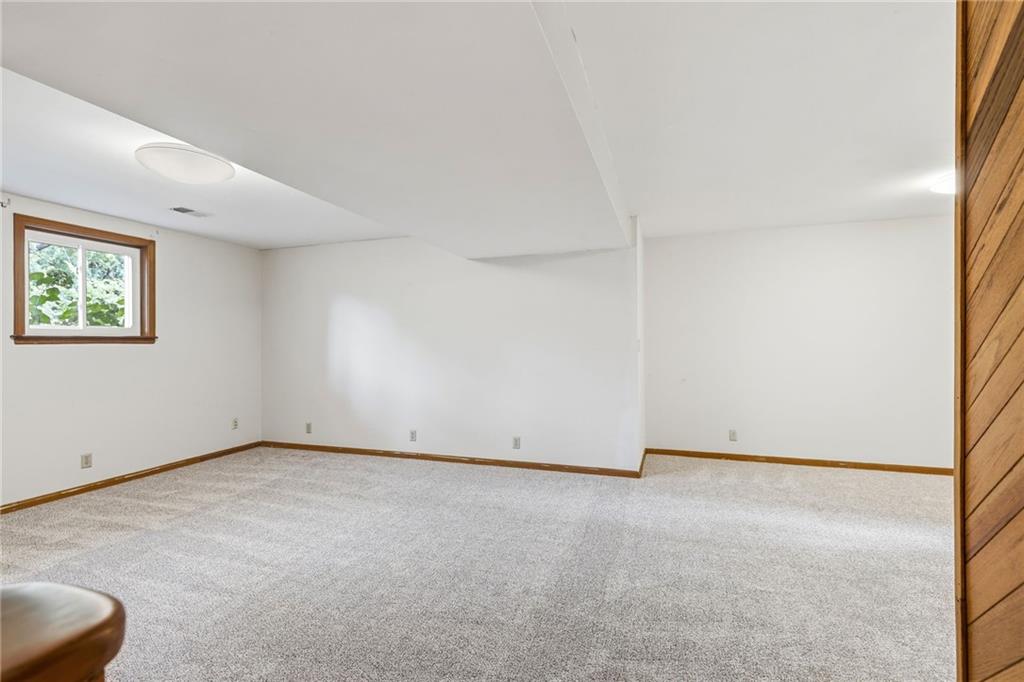6001 W 68th Street Property Photo 38
