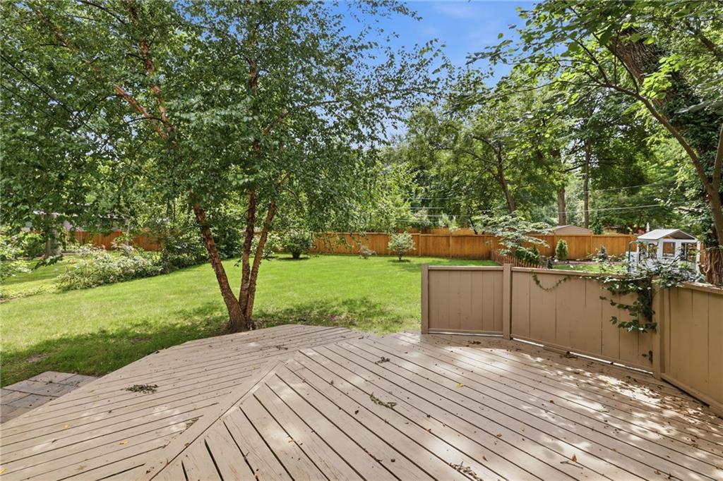 6001 W 68th Street Property Photo 45