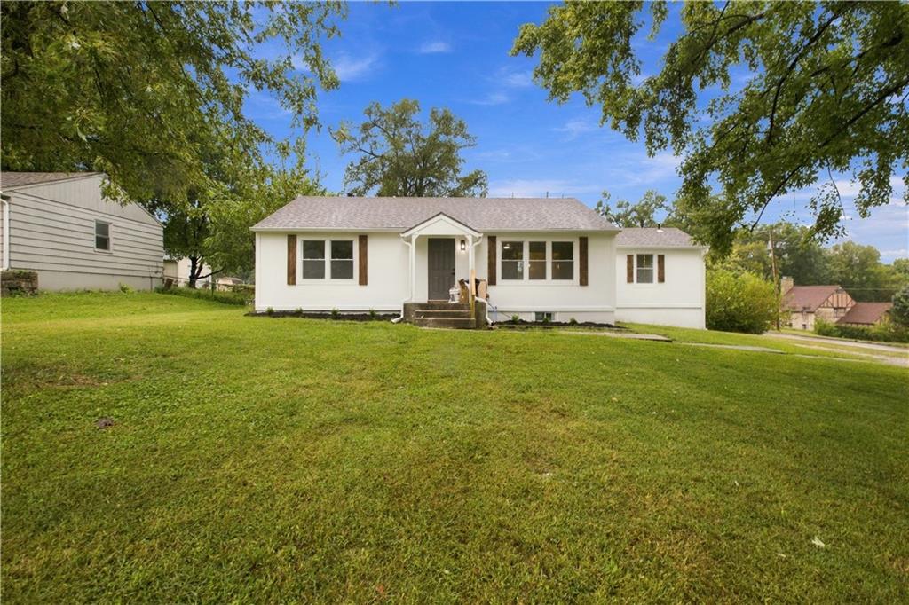6300 Harris Street Property Photo 1