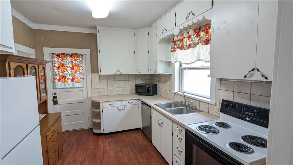 503 Kickapoo Street Property Photo 15