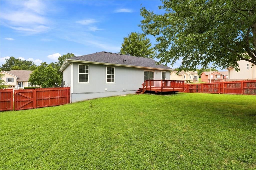 7331 N Crystal Avenue Property Photo 25