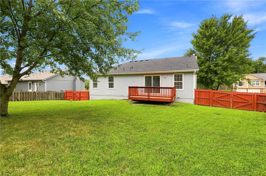 7331 N Crystal Avenue Property Photo 27