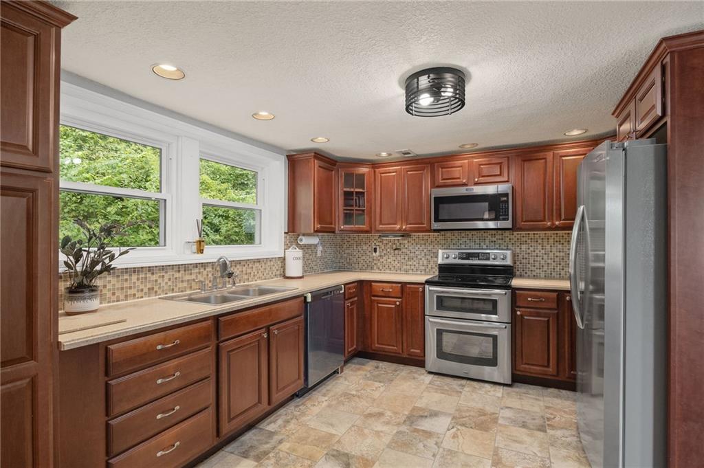 9406 Sw State Route Jj N/a Property Photo 8