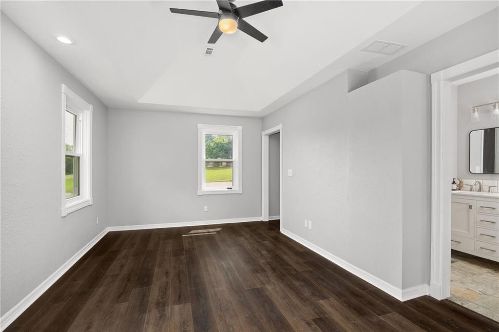 9406 Sw State Route Jj N/a Property Photo 16