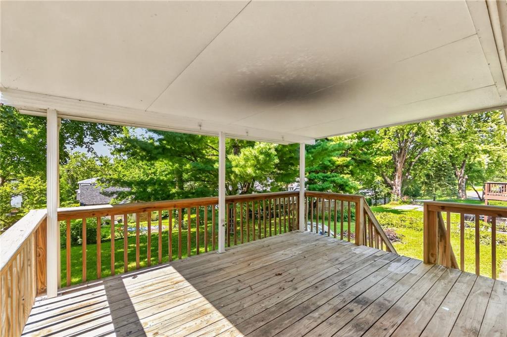 5524 Nw Raintree Drive Property Photo 7