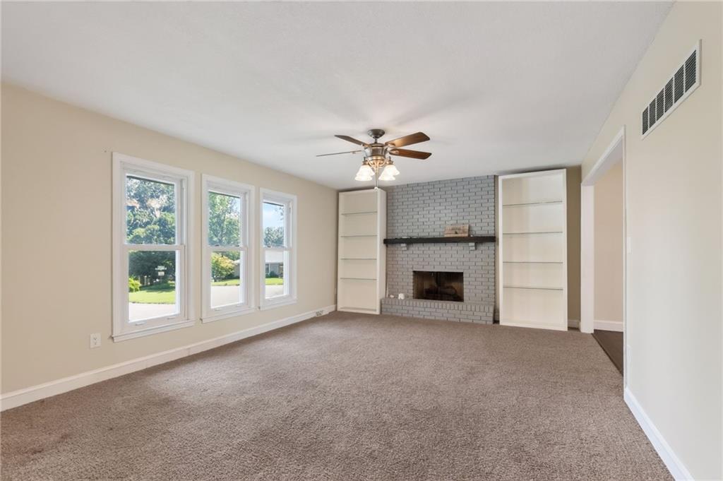 5524 Nw Raintree Drive Property Photo 8