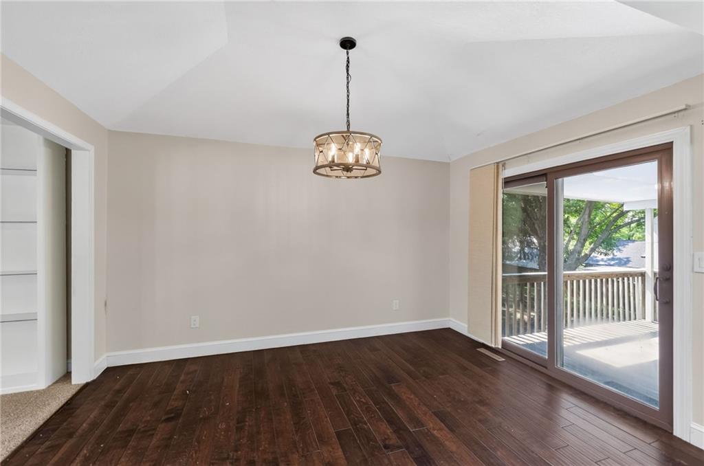 5524 Nw Raintree Drive Property Photo 12