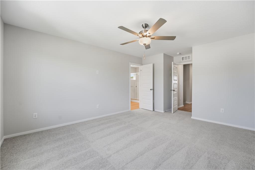 1328 Se Windbreak Drive Property Photo 16
