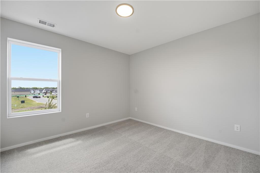 1328 Se Windbreak Drive Property Photo 28
