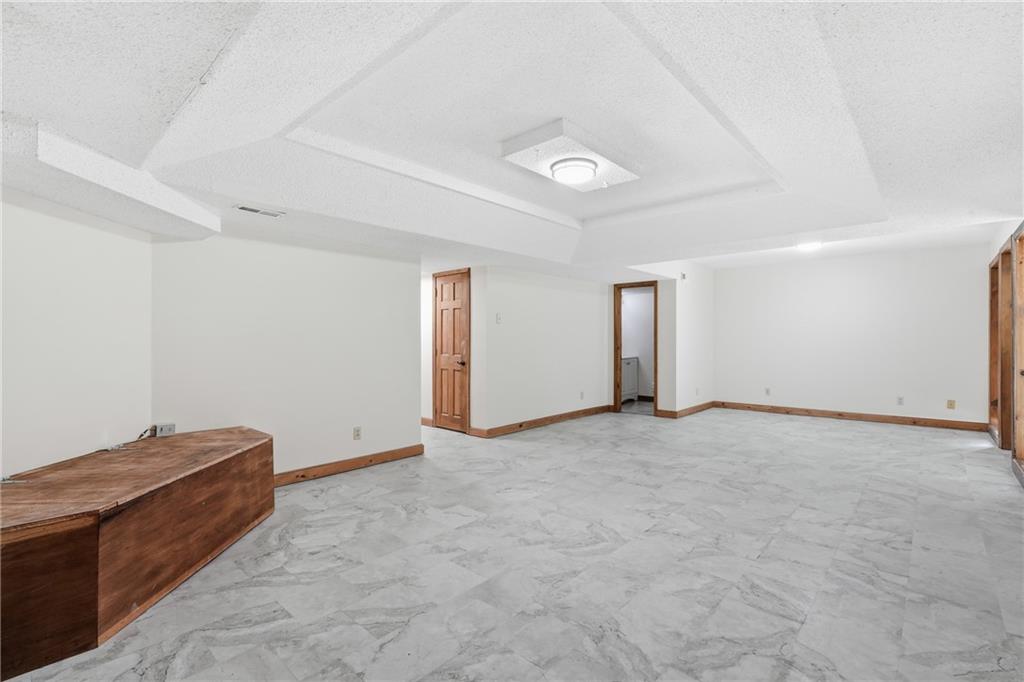 1366 Wildbriar Drive Property Photo 15