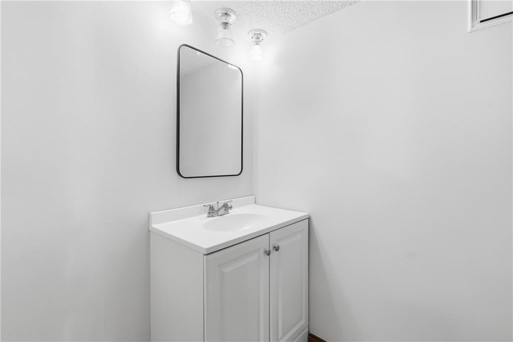 1366 Wildbriar Drive Property Photo 19