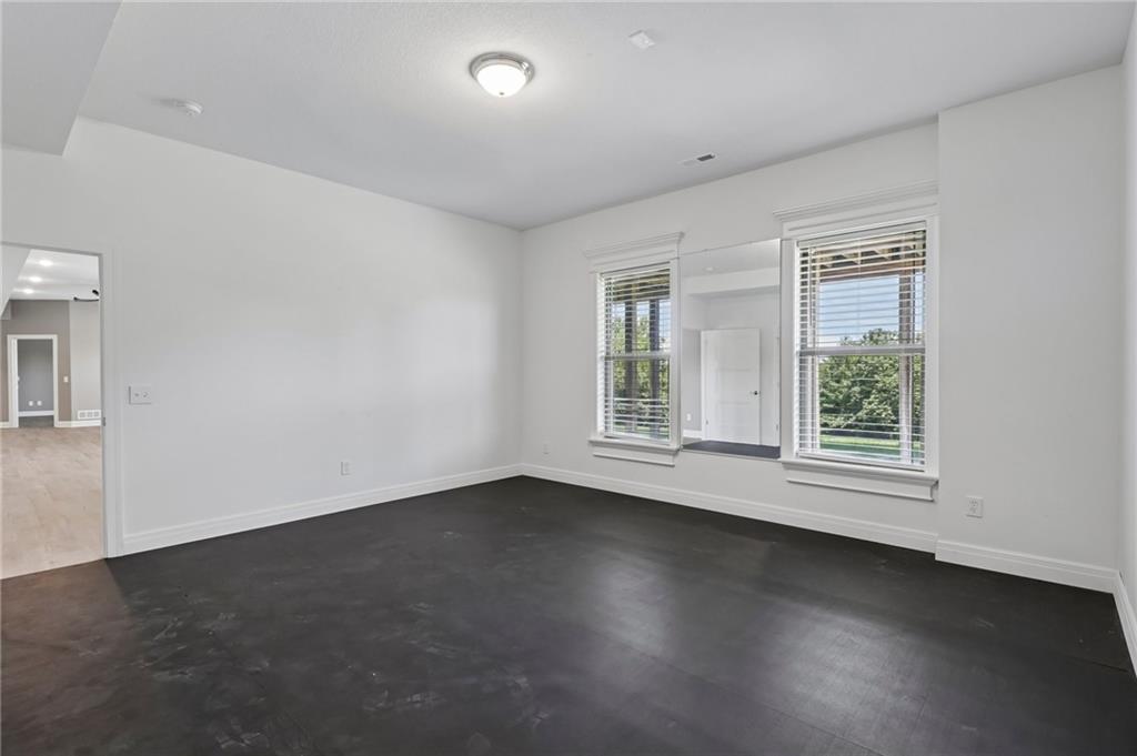 4215 Greystone Drive Property Photo 33