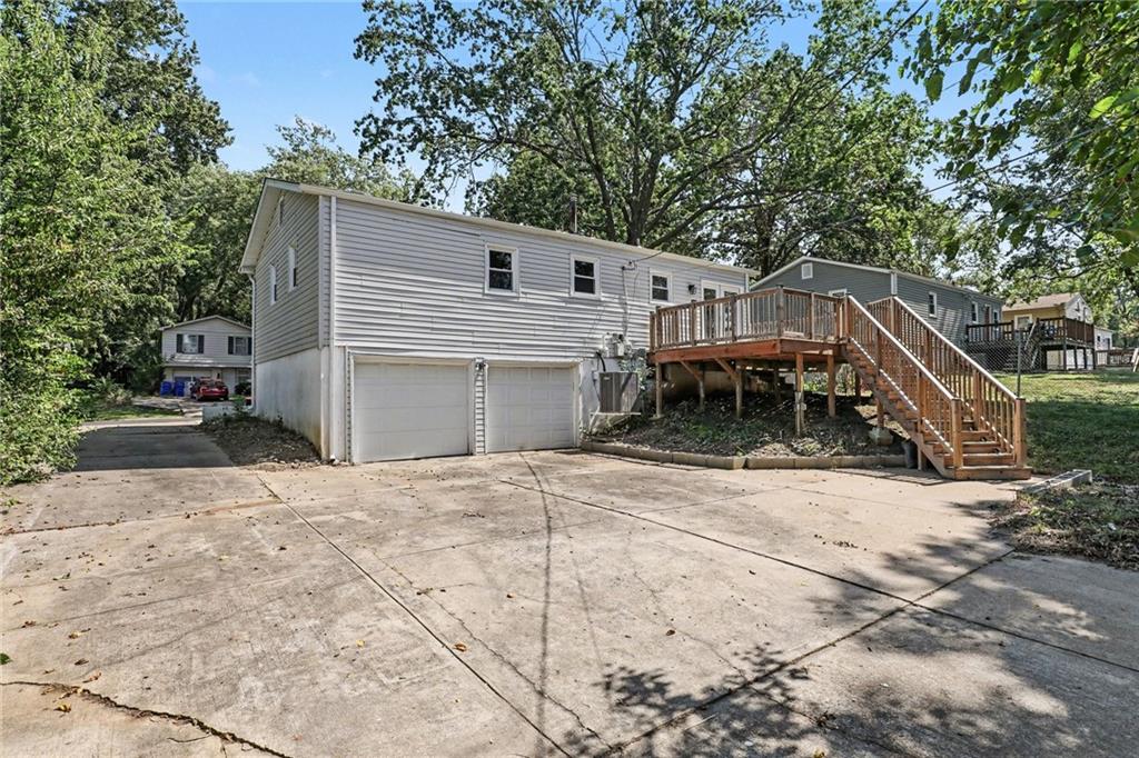 408 Ne Richardson Place Property Photo 24