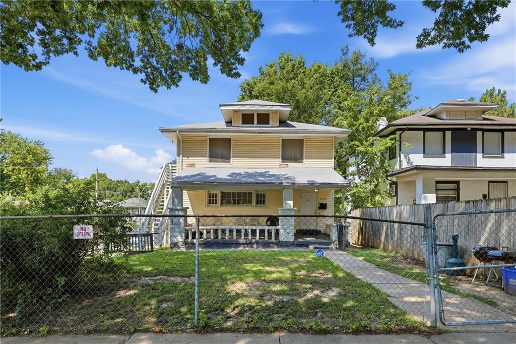 3744 Benton Boulevard Property Photo 1