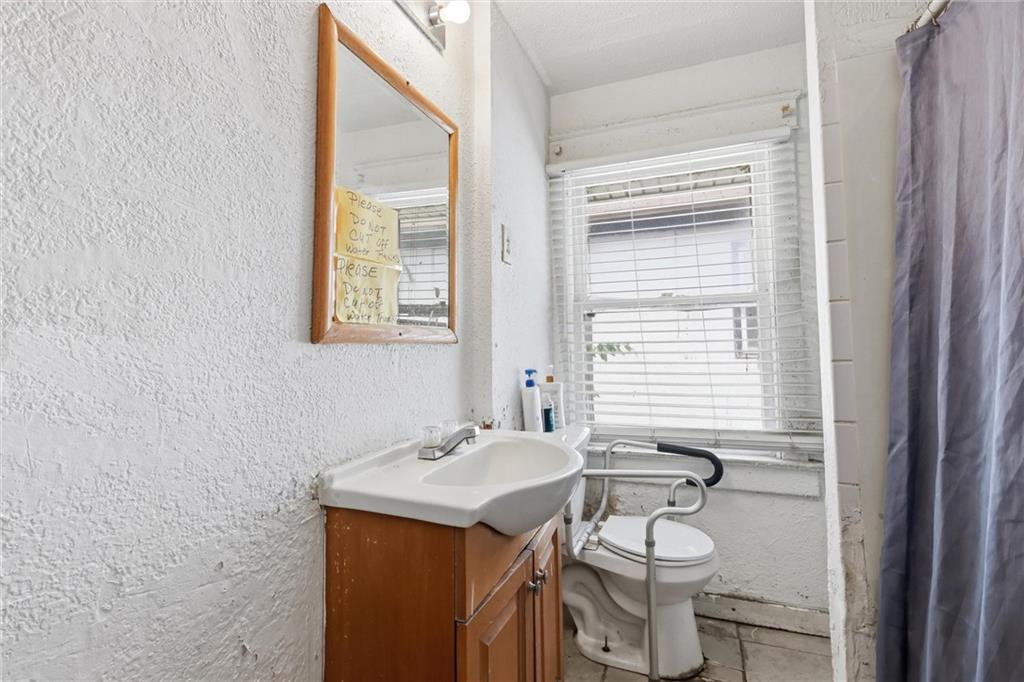 3744 Benton Boulevard Property Photo 28