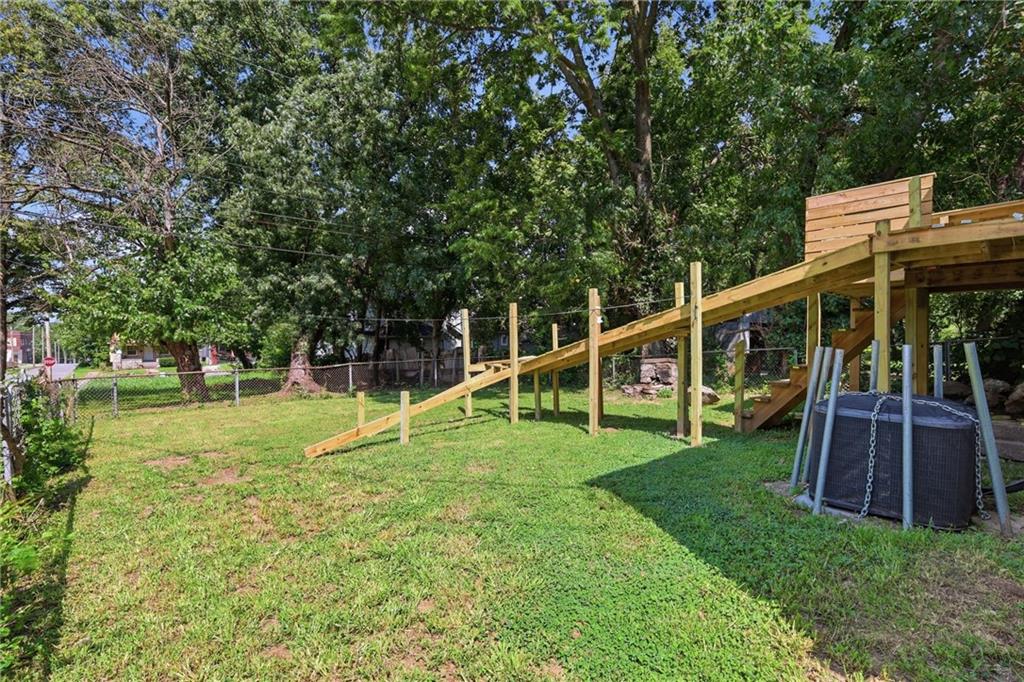 3744 Benton Boulevard Property Photo 29