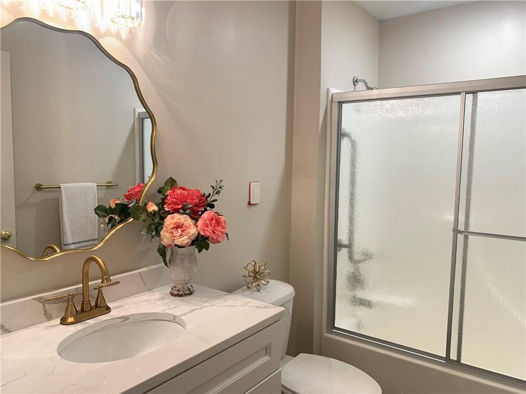 1404 W Stone Boulevard Property Photo 19