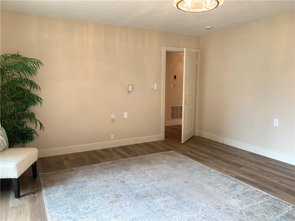 1404 W Stone Boulevard Property Photo 23