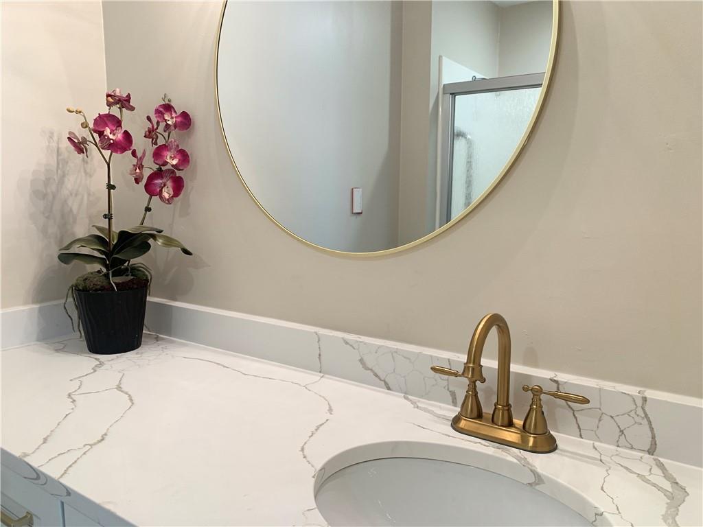 1404 W Stone Boulevard Property Photo 27