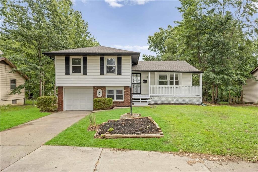 8907 Blue Ridge Boulevard Property Photo 1