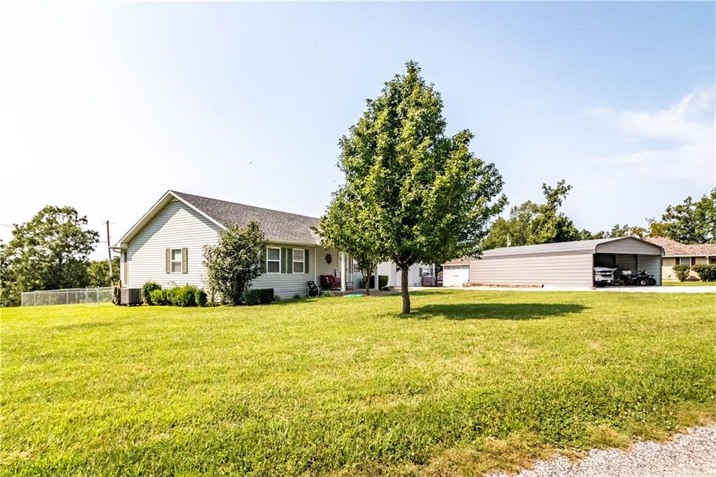 12338 Crestview Drive Property Photo 6