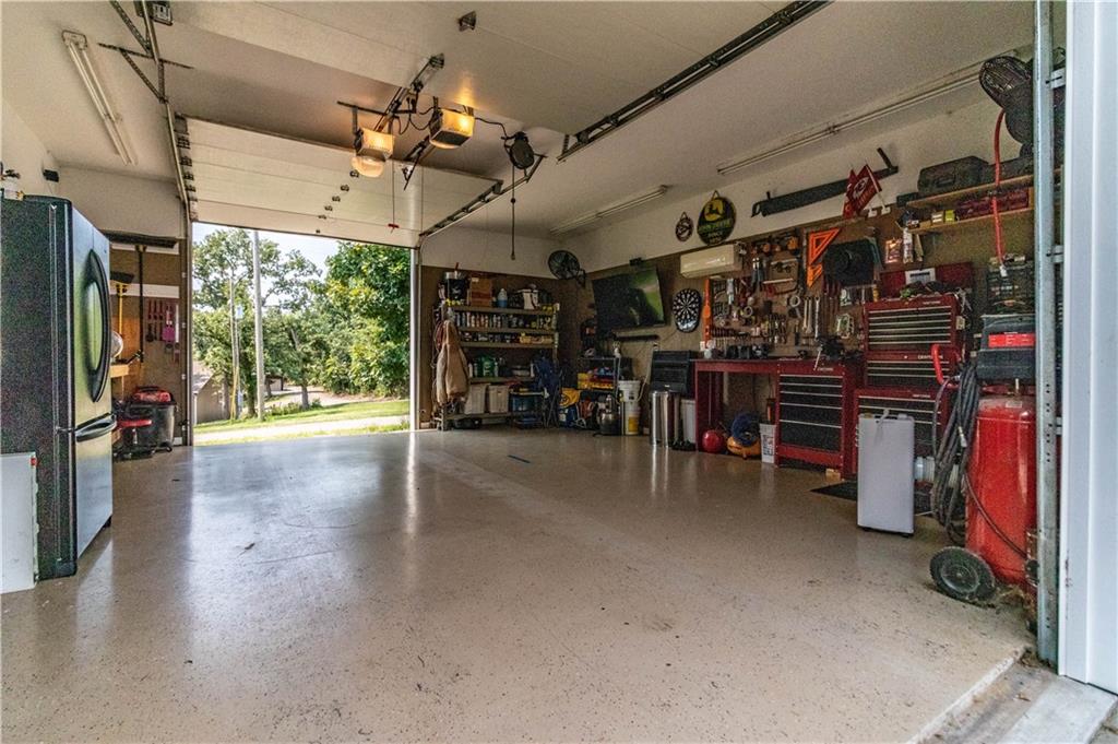 12338 Crestview Drive Property Photo 16