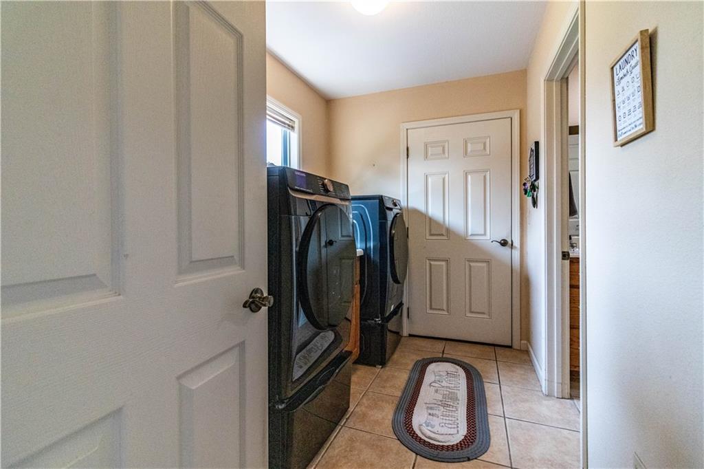 12338 Crestview Drive Property Photo 39